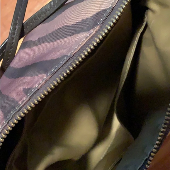 Zebra coach purse - Picture 3 of 4